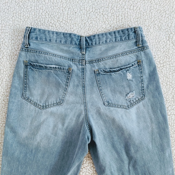 Distressed "mom" jeans - Picture 7 of 7